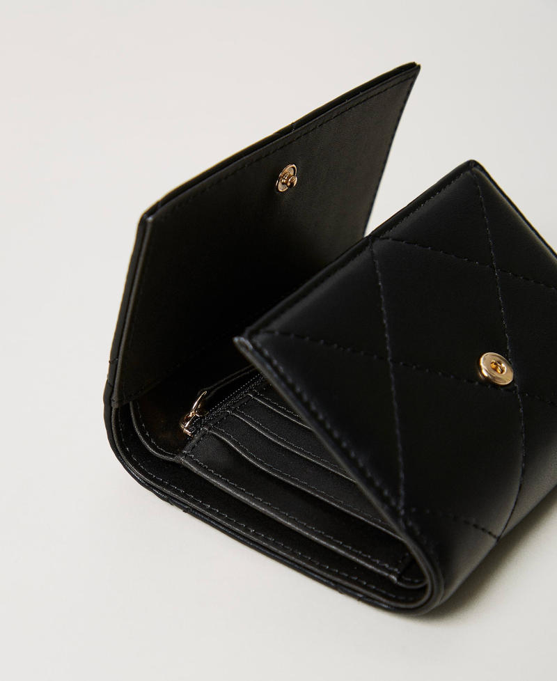 Quilted Oval T wallet