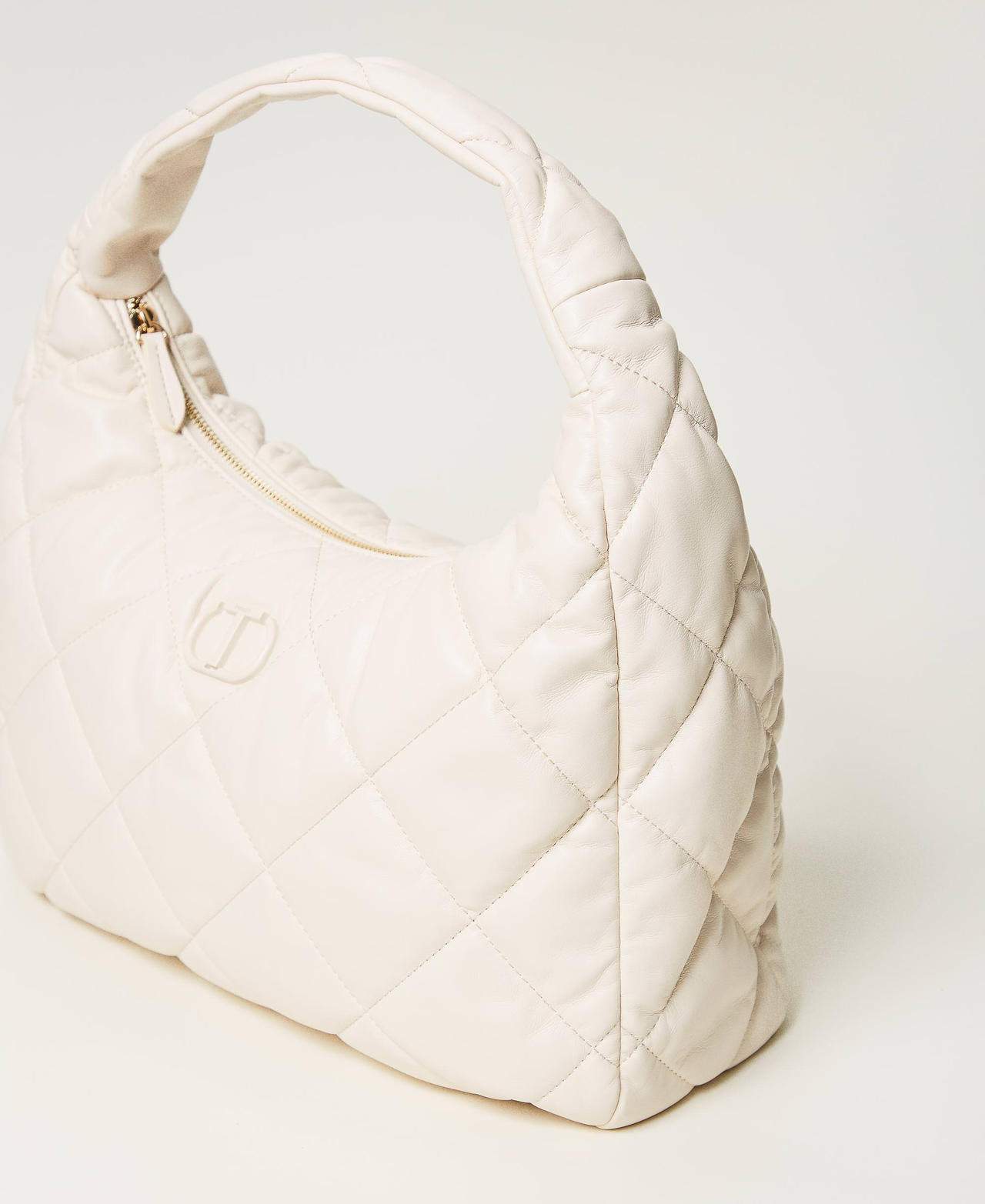 Large padded and quilted hobo bag Old White Woman 242TB7350_11748_02