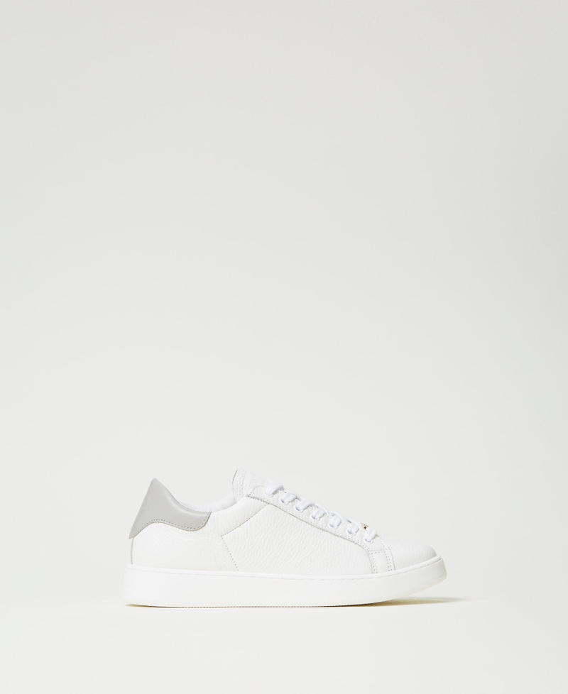 Leather trainers with Oval T Two-tone Optical White / Pearl Grey Woman 242TCP012_11787_01