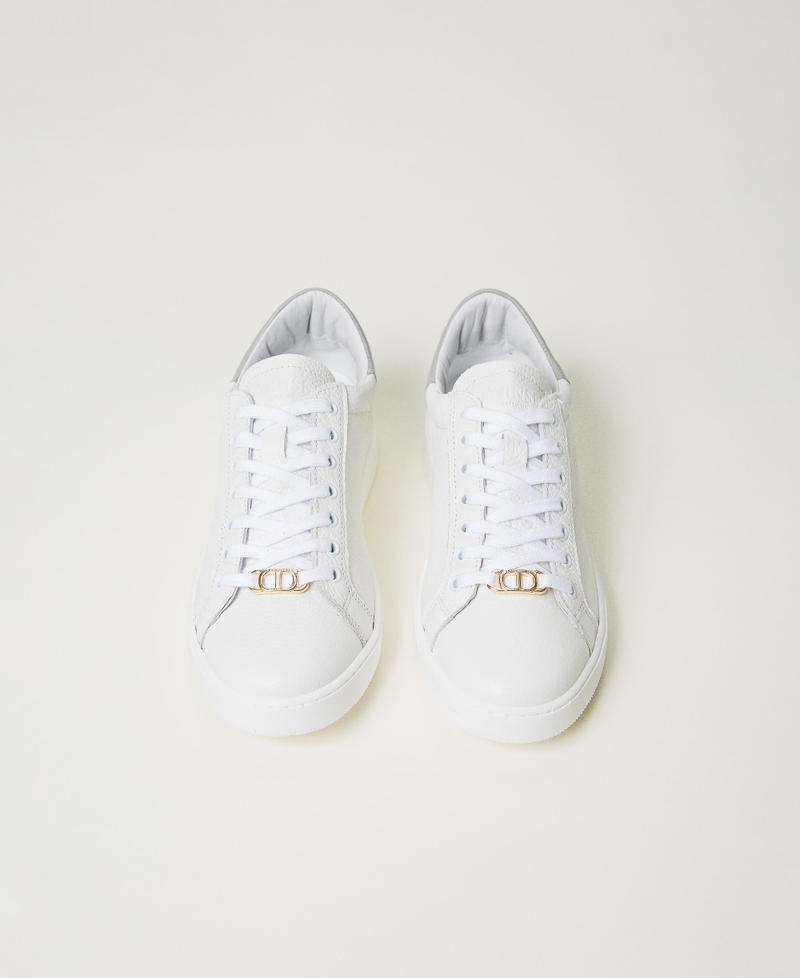 Leather trainers with Oval T Two-tone Optical White / Pearl Grey Woman 242TCP012_11787_04