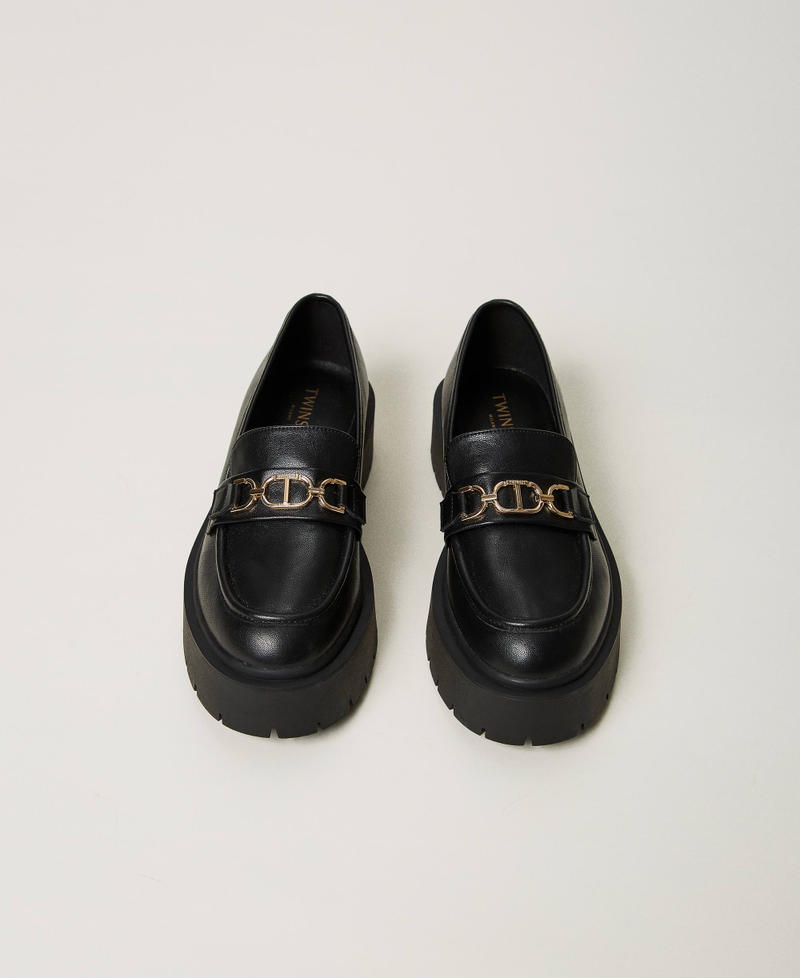Loafers with Oval T clasp