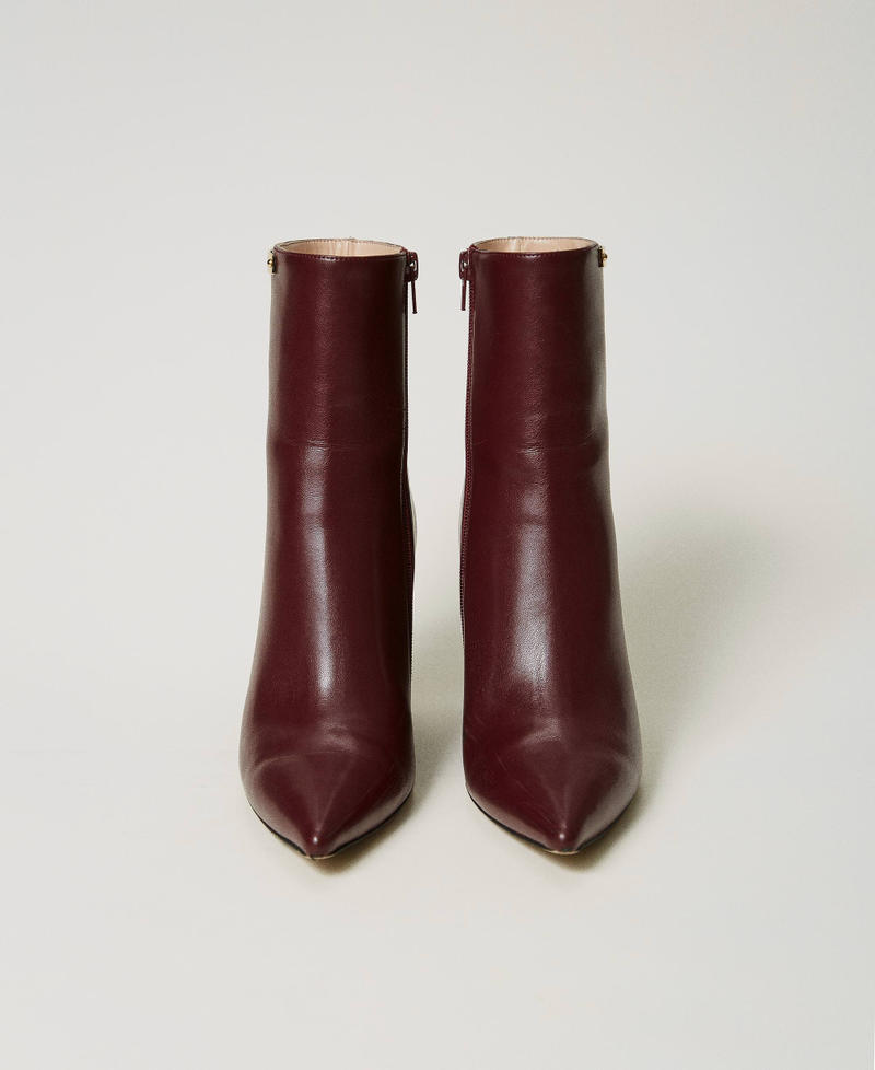 Bottines avec semelle compensée et étiquette siglée Bordeaux Femme 242TCP162_00020_04