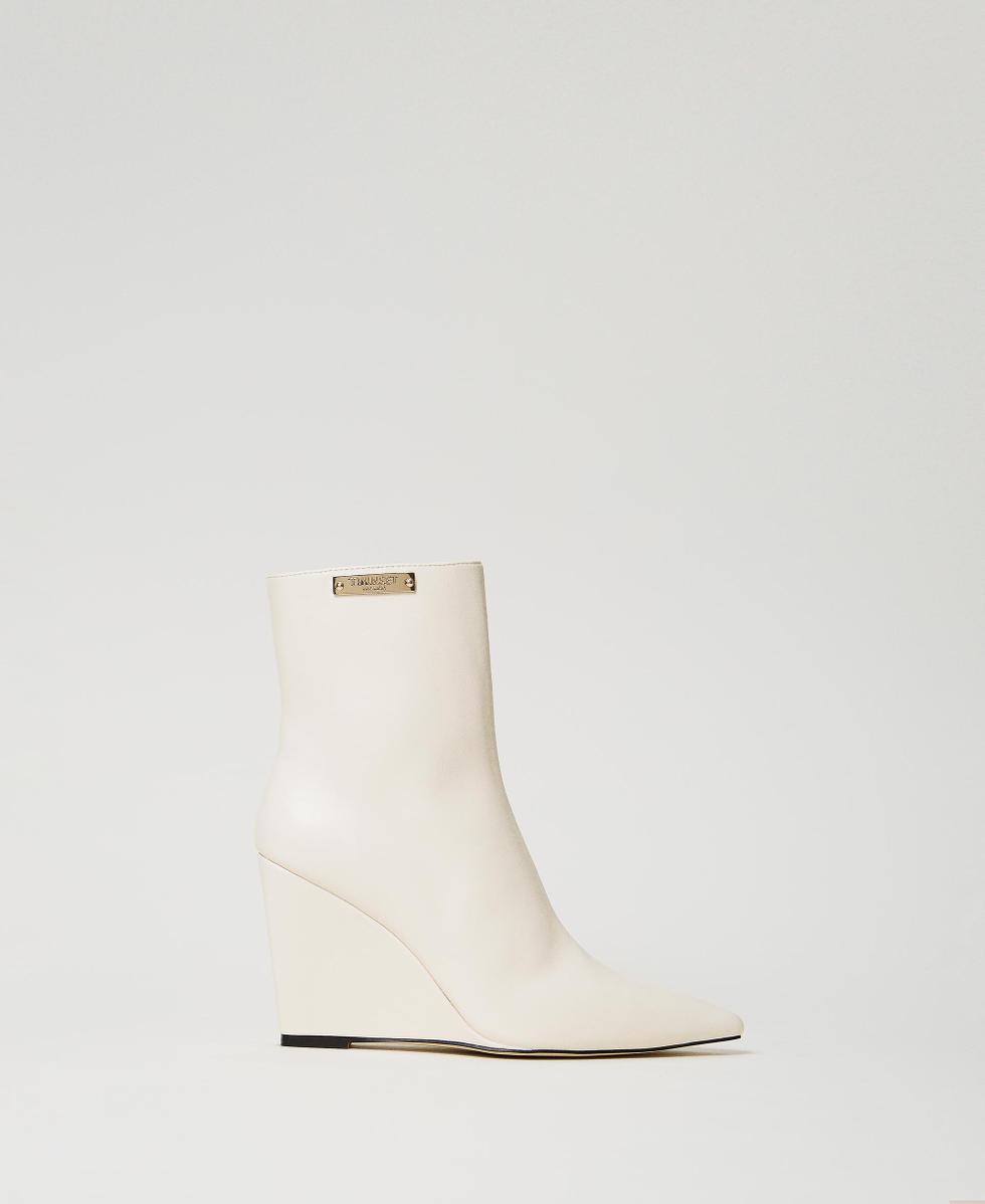 Ankle boots with wedge and logo plate Woman, White | TWINSET