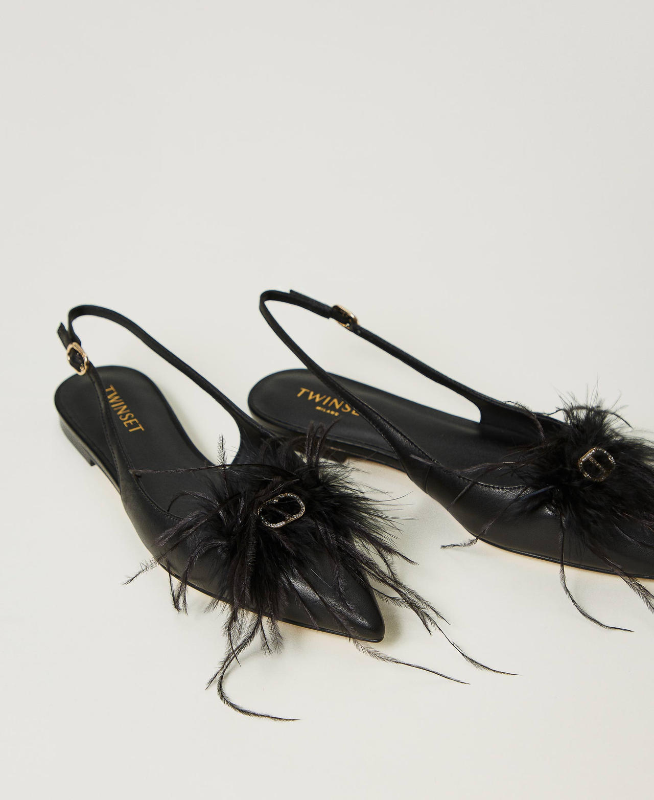 Ballerine sling back in pelle con piume