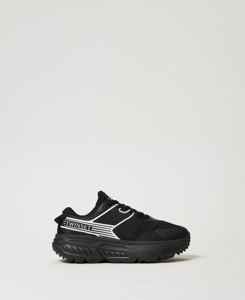 Striped Fessura trainers with contrasting logo Black Woman 242TCP214_00006_01