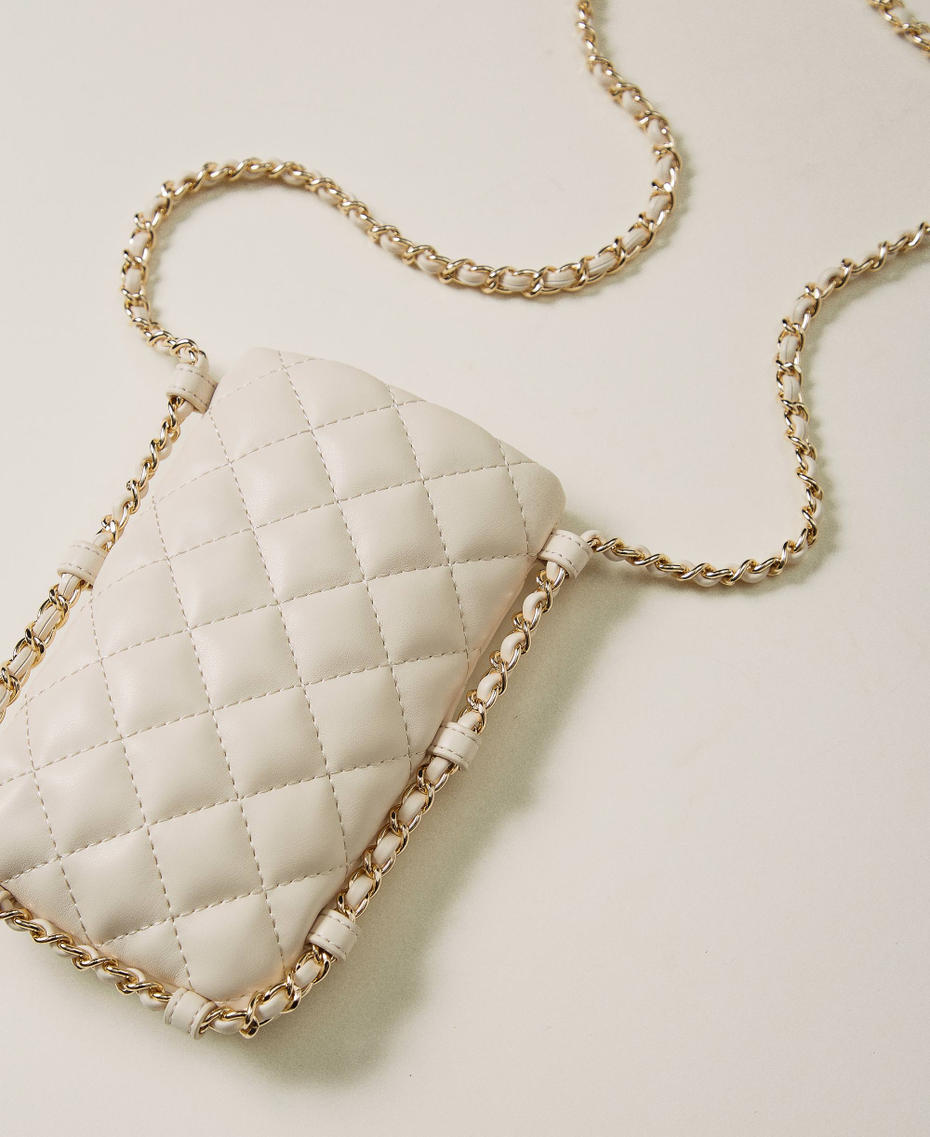 Quilted phone holder with Oval T