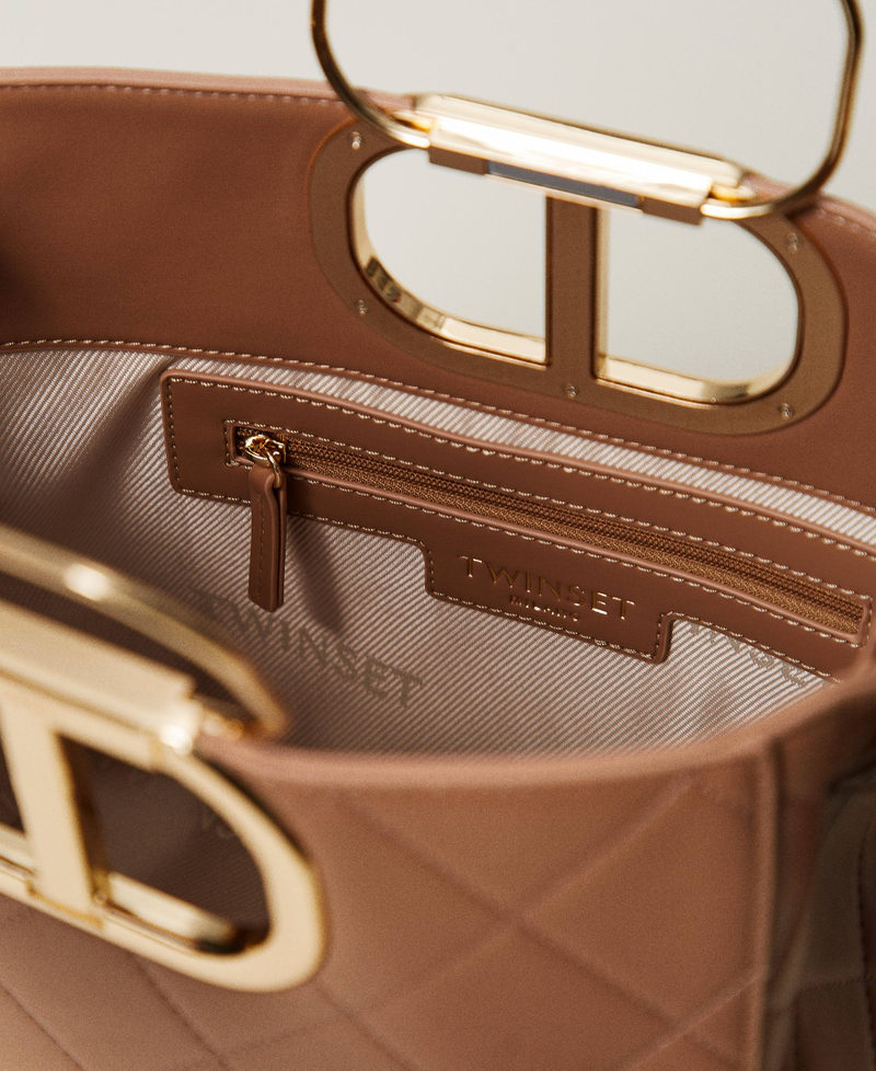Shopper „Lila“ mit Steppmotiv und „Oval T“-Griff Malzschokolade Frau 242TD8160_11943_05