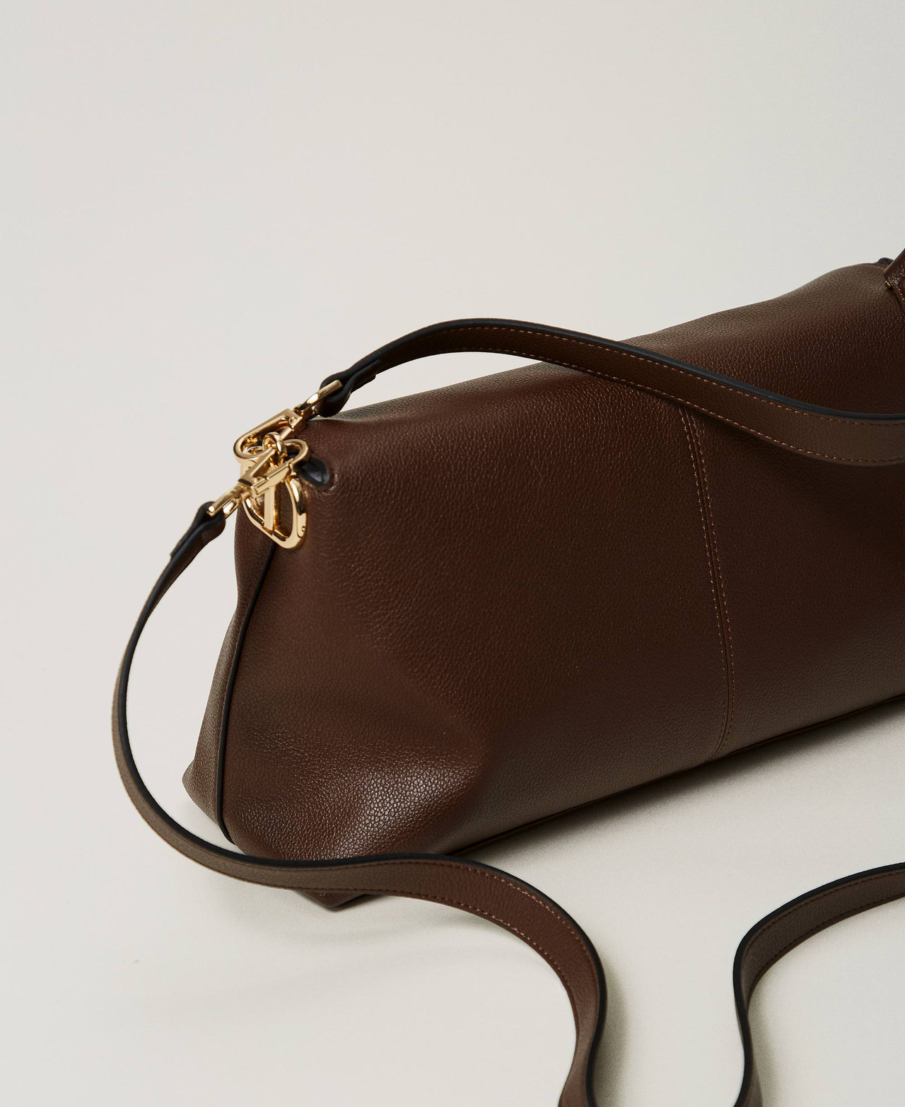 'Taylor' shoulder bag with Oval T Coffee Chocolate Woman 242TD8172_11946_03