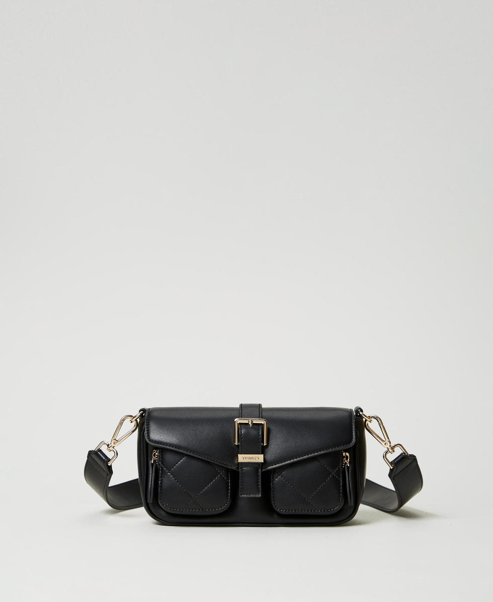Shoulder bag with quilted pockets