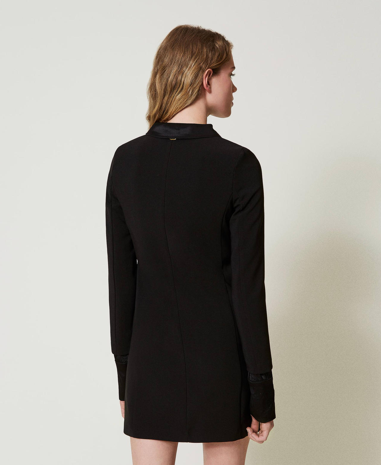 Short crêpe dress with satin details Black Woman 242TF2053_00006_03