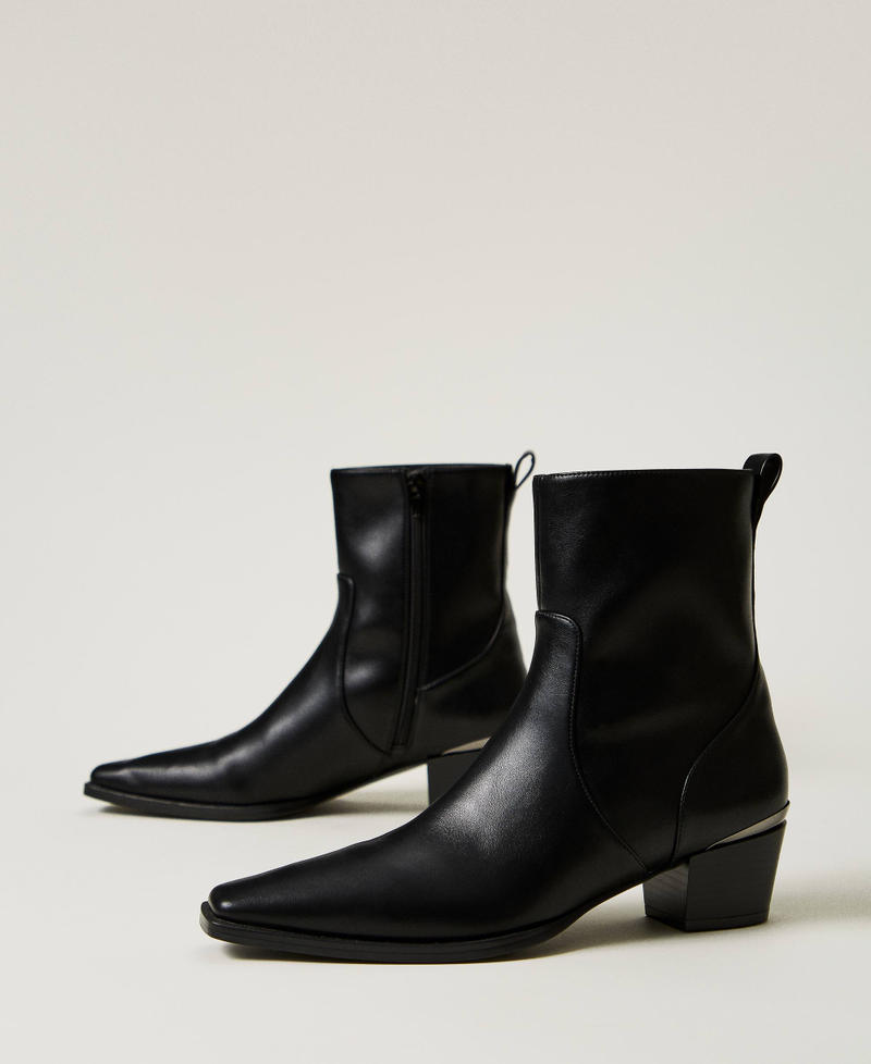 Ankle boots with laminated insert Black Woman 242TGT022_00006_02