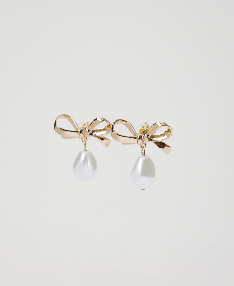 Bow earrings with pearl