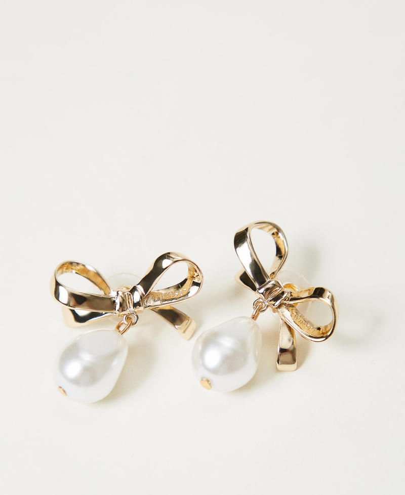 Bow earrings with pearl