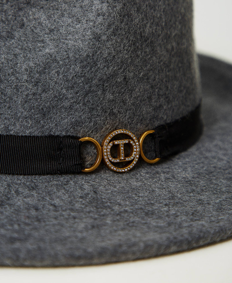 Wool cloth hat with Oval T Charcoal Grey Woman 242TO5200_11949_02