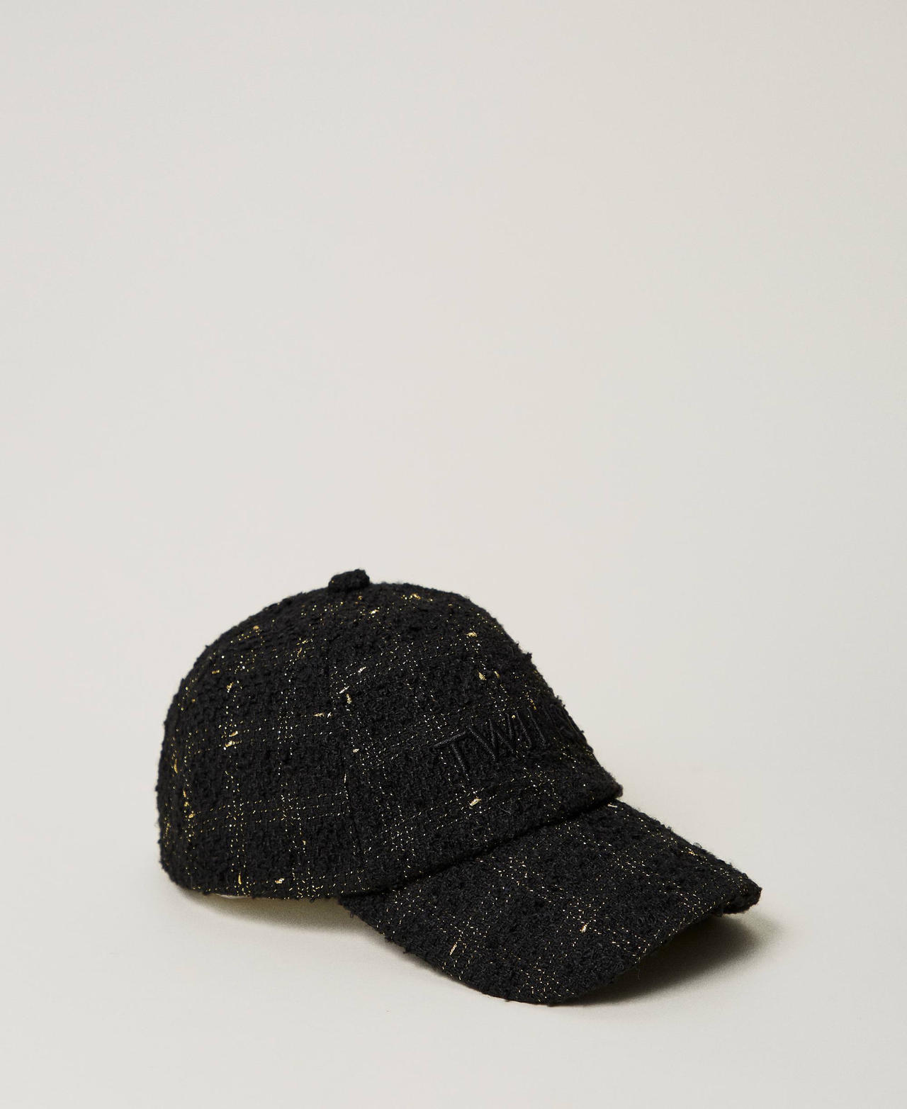 Boucl&eacute; baseball cap with logo