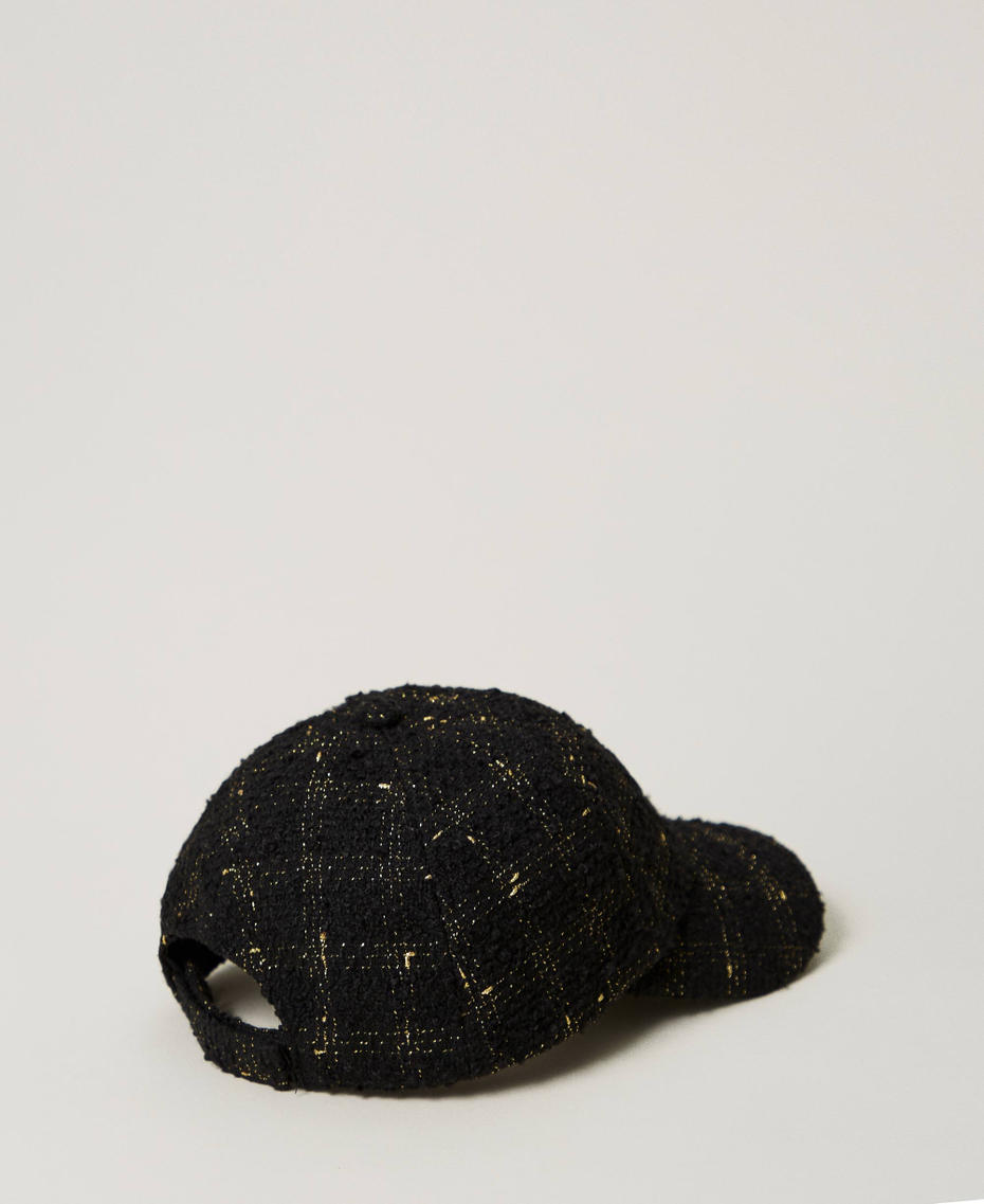 Boucl&eacute; baseball cap with logo