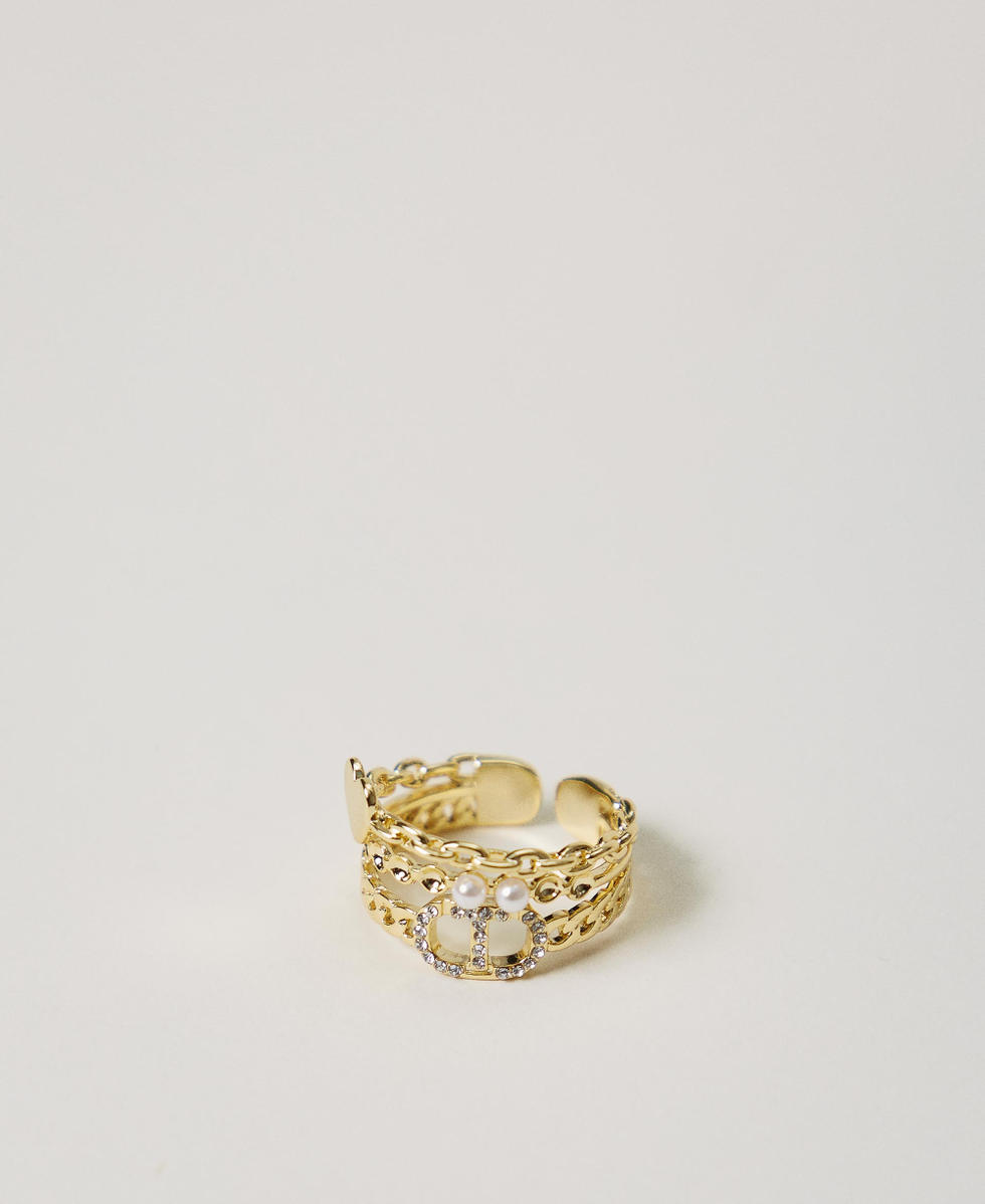 Ring with pearls and Oval T