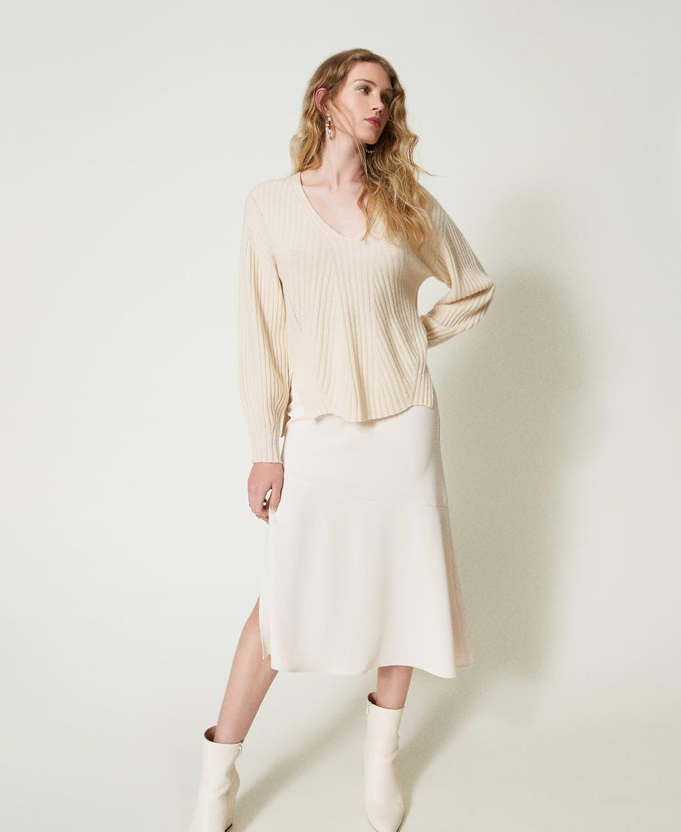 Falda midi con cadena Oval T