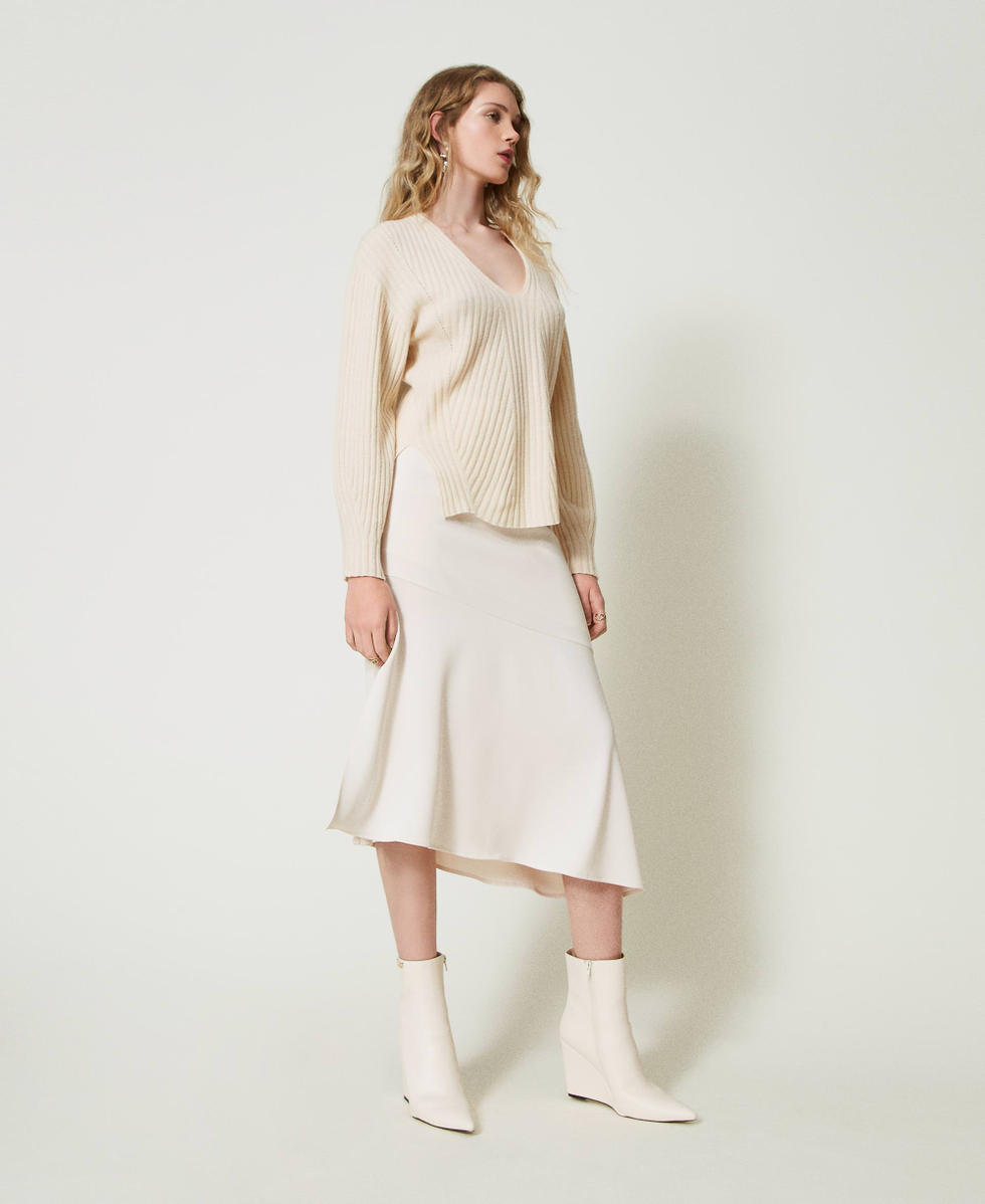 Falda midi con cadena Oval T