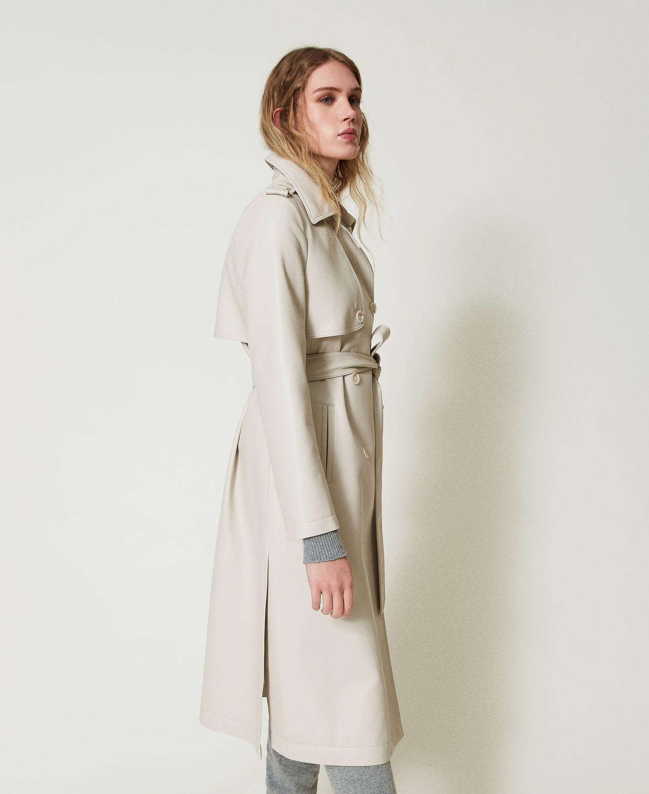 Gabardina larga revestida con cintur&oacute;n Blanco &laquo;Old White&raquo; Mujer 242TP2200_11748_03