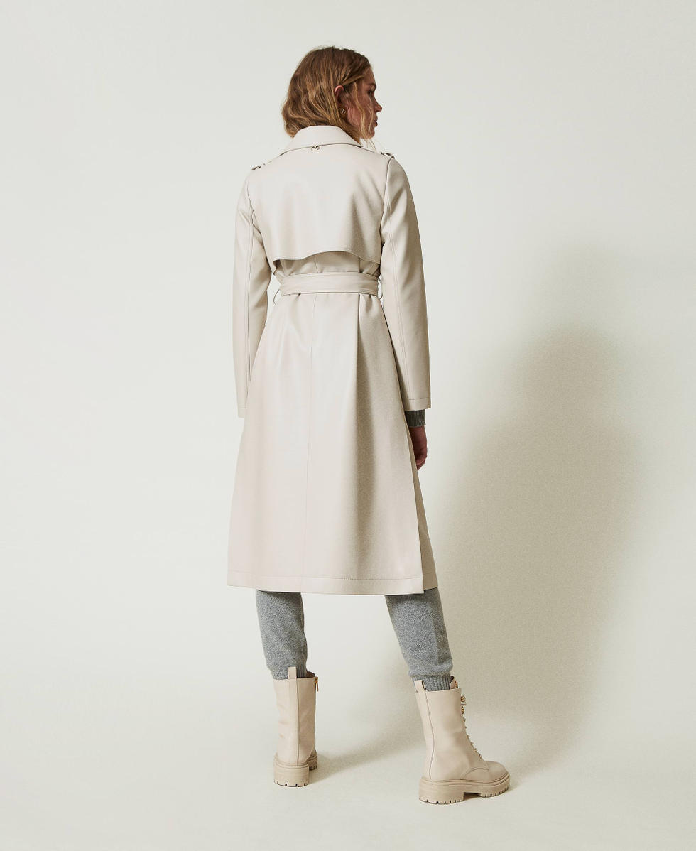 Long coated fabric trench coat with belt Old White Woman 242TP2200_11748_04