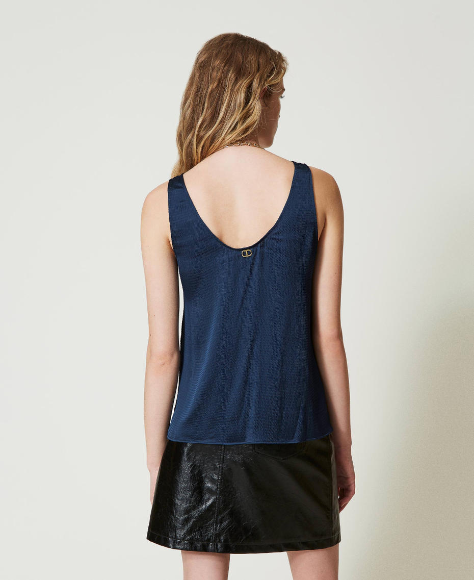 Top z młotkowanej satyny Indygo Kobieta 242TP2478_00384_03