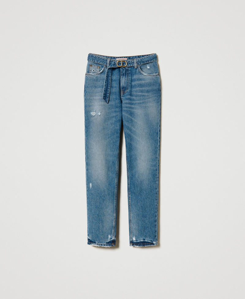 Jeans regular con cintura