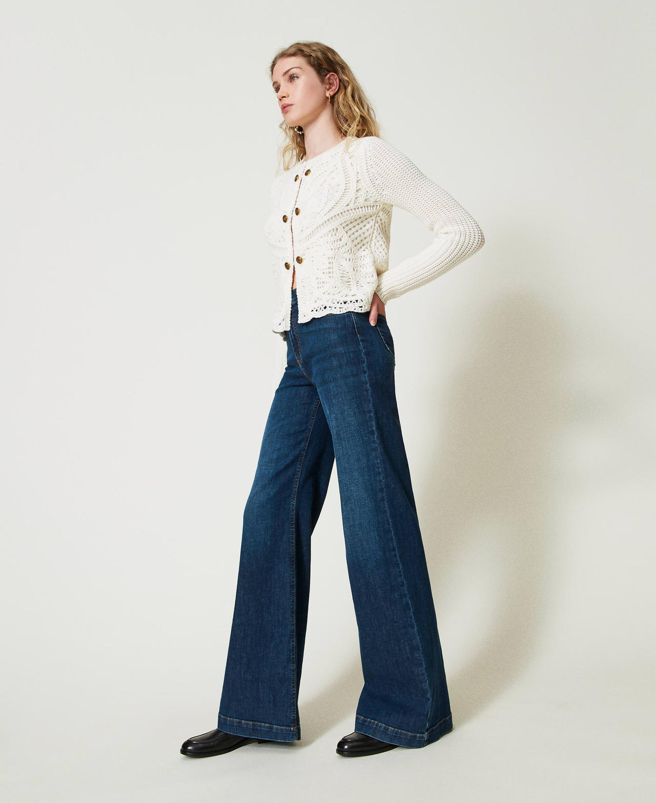 Wide leg jeans with five pockets "Mid Denim" Blue Woman 242TP2571_01611_02