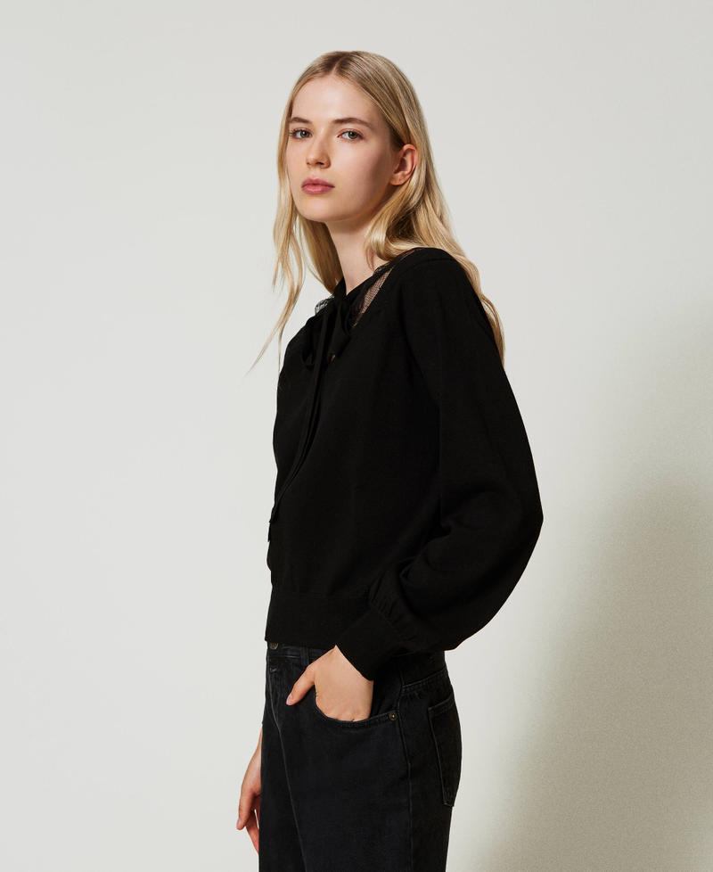 Pullover mit Spitze und Schleife Schwarz Frau 242TP3021_00006_02
