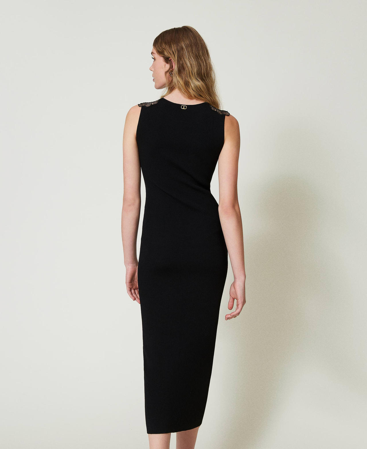 Long knit dress with lace Black Woman 242TP3190_00006_03