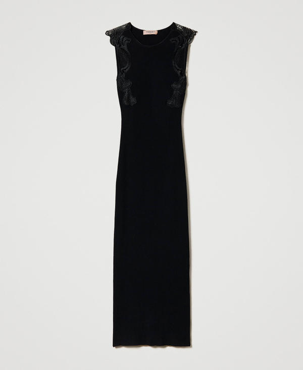 Long knit dress with lace