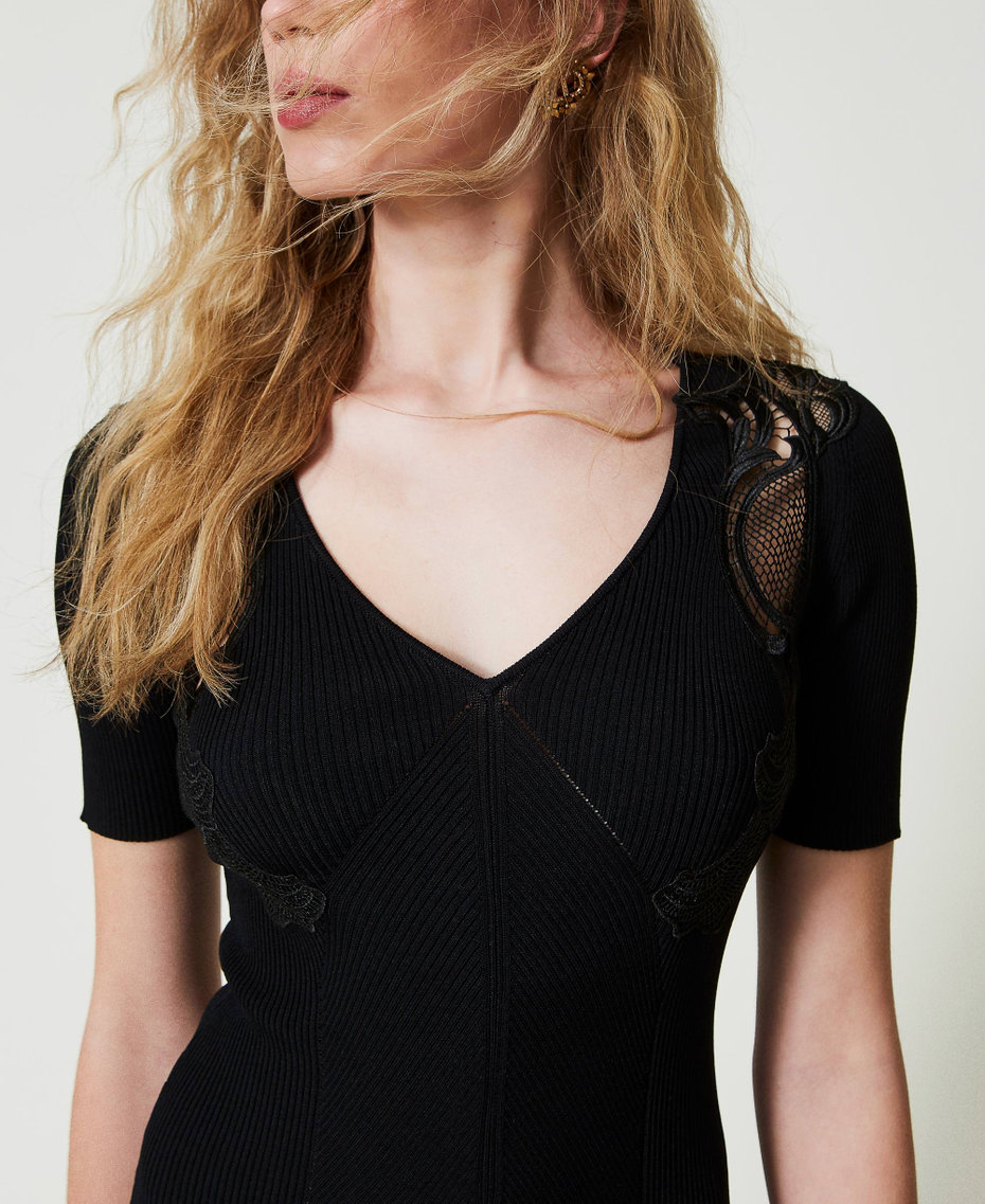 Short knit dress with lace Black Woman 242TP3191_00006_04
