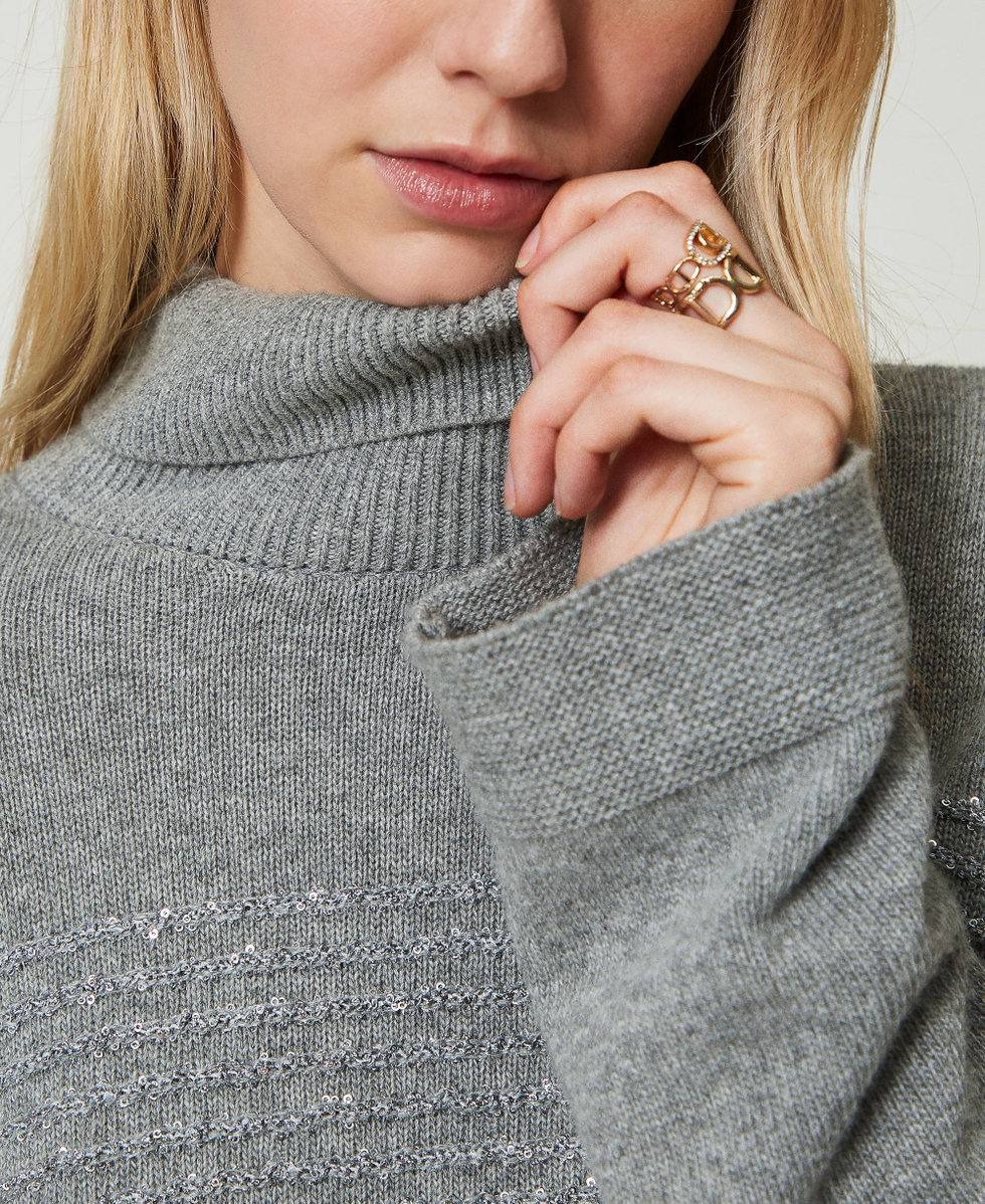 Wool blend turtleneck sweater 2025