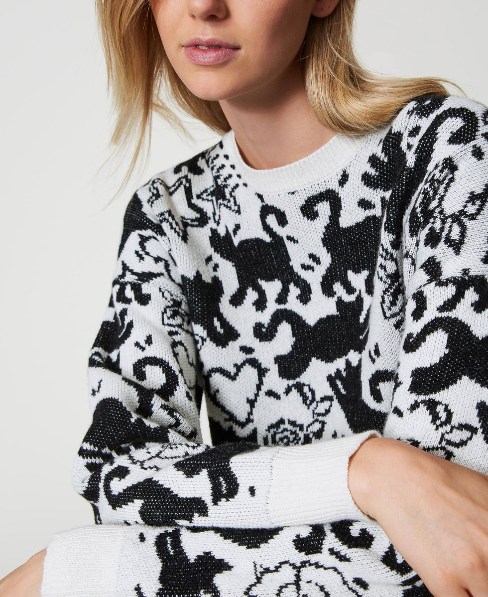 Pull jacquard en fil Treeblend Jacquard Chats Neige/Noir Femme 242TP3400_11885_04