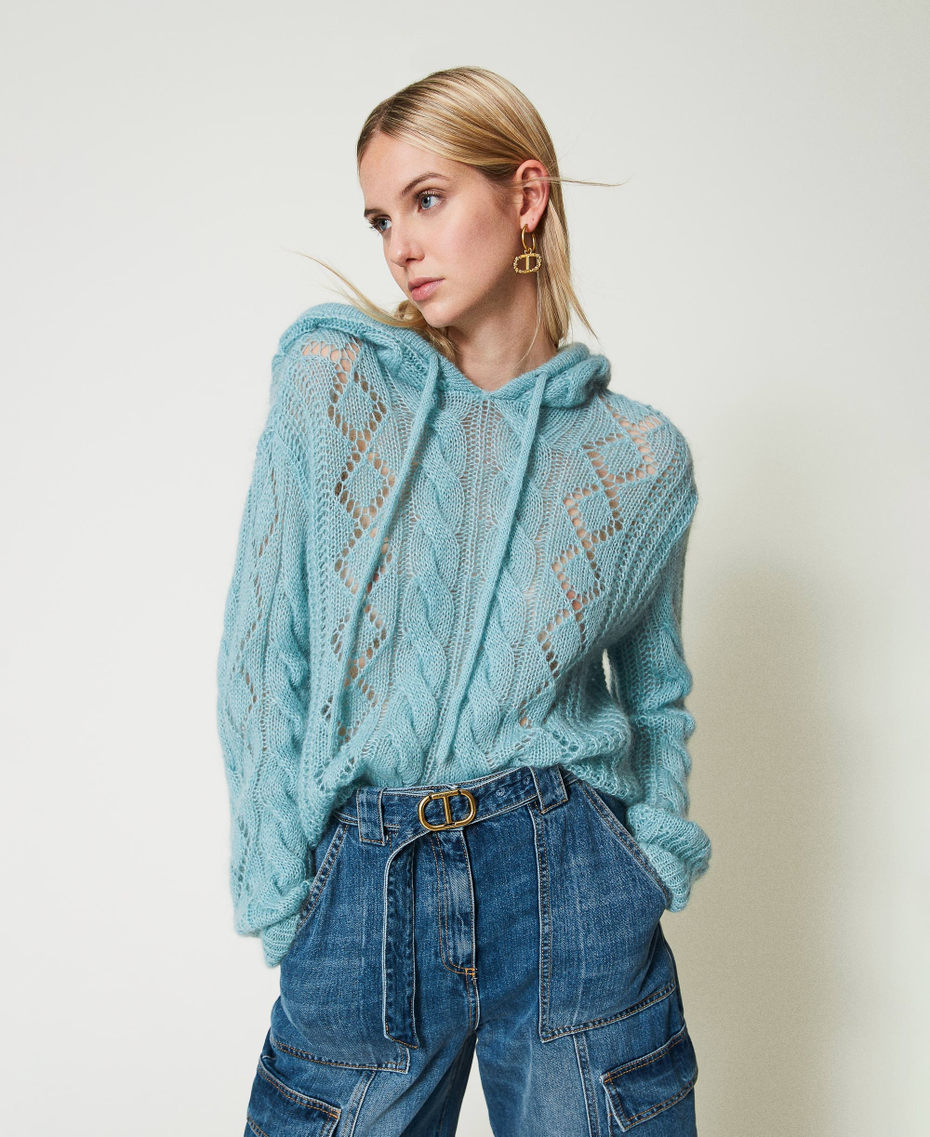 Pull en laine et mohair avec capuche