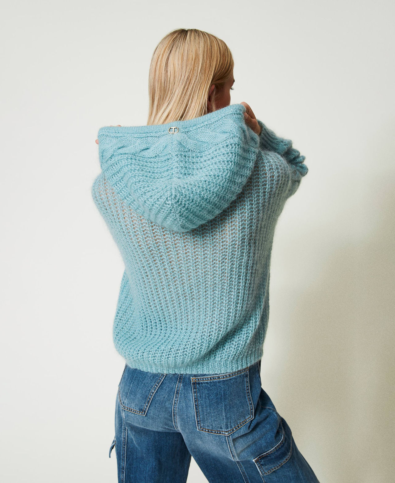 Hooded wool jumper top
