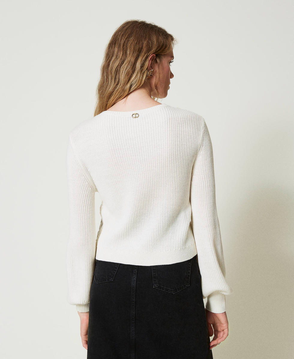 Pullover aus Wollmischung mit H&auml;kelarbeit Wei&szlig; Schnee Frau 242TP3471_00282_04