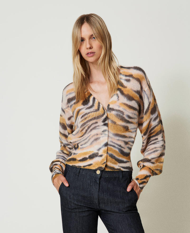 Cardigan doppio uso in lana e alpaca Stampa Tigre Arancio "Tenn&egrave;" / Nero Donna 242TP3633_11825_01
