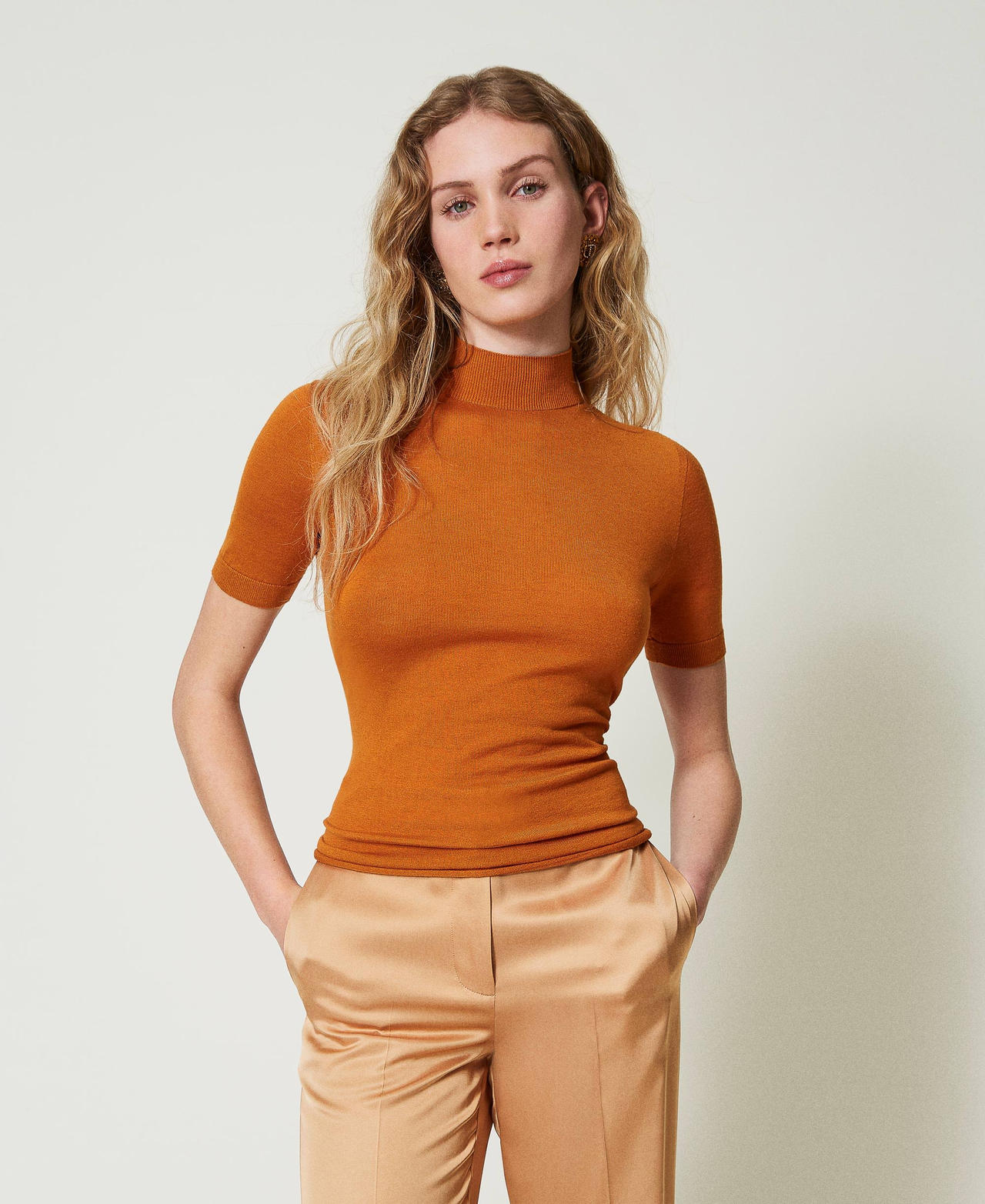 Silk and cashmere turtleneck jumper Tenn&egrave; Orange Woman 242TP3682_11749_01
