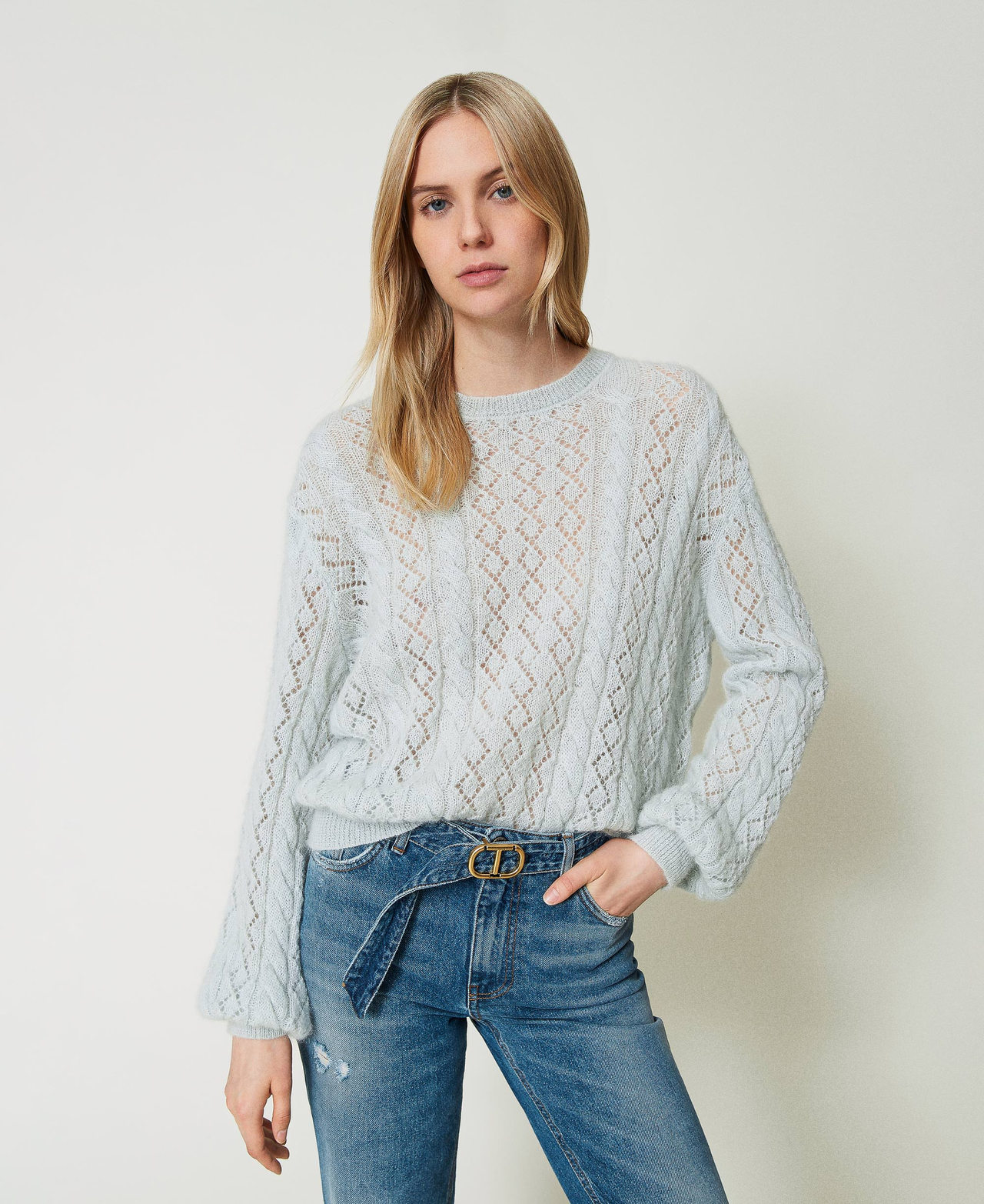 Pull en mohair m&eacute;lang&eacute; avec torsades et ajour Bleu clair Ciel Femme 242TP3691_00472_02