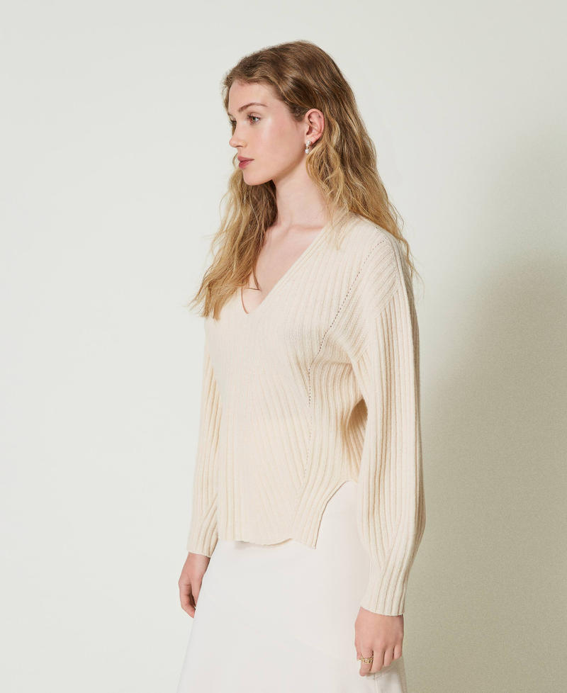 Wool and cashmere ribbed jumper White Snow Woman 242TP3716-02