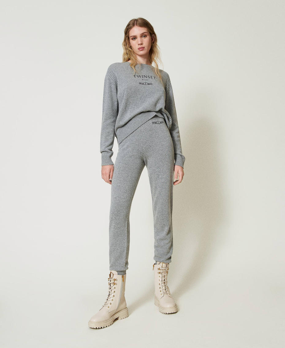 Joggers in maglia misto lana con logo ricamato Warm Melange Gray Donna 242TP3801_11759_01