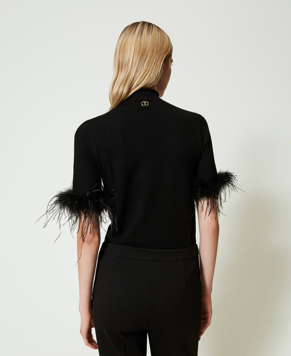 Pull col montant avec plumes Noir Femme 242TP3901_00006_03