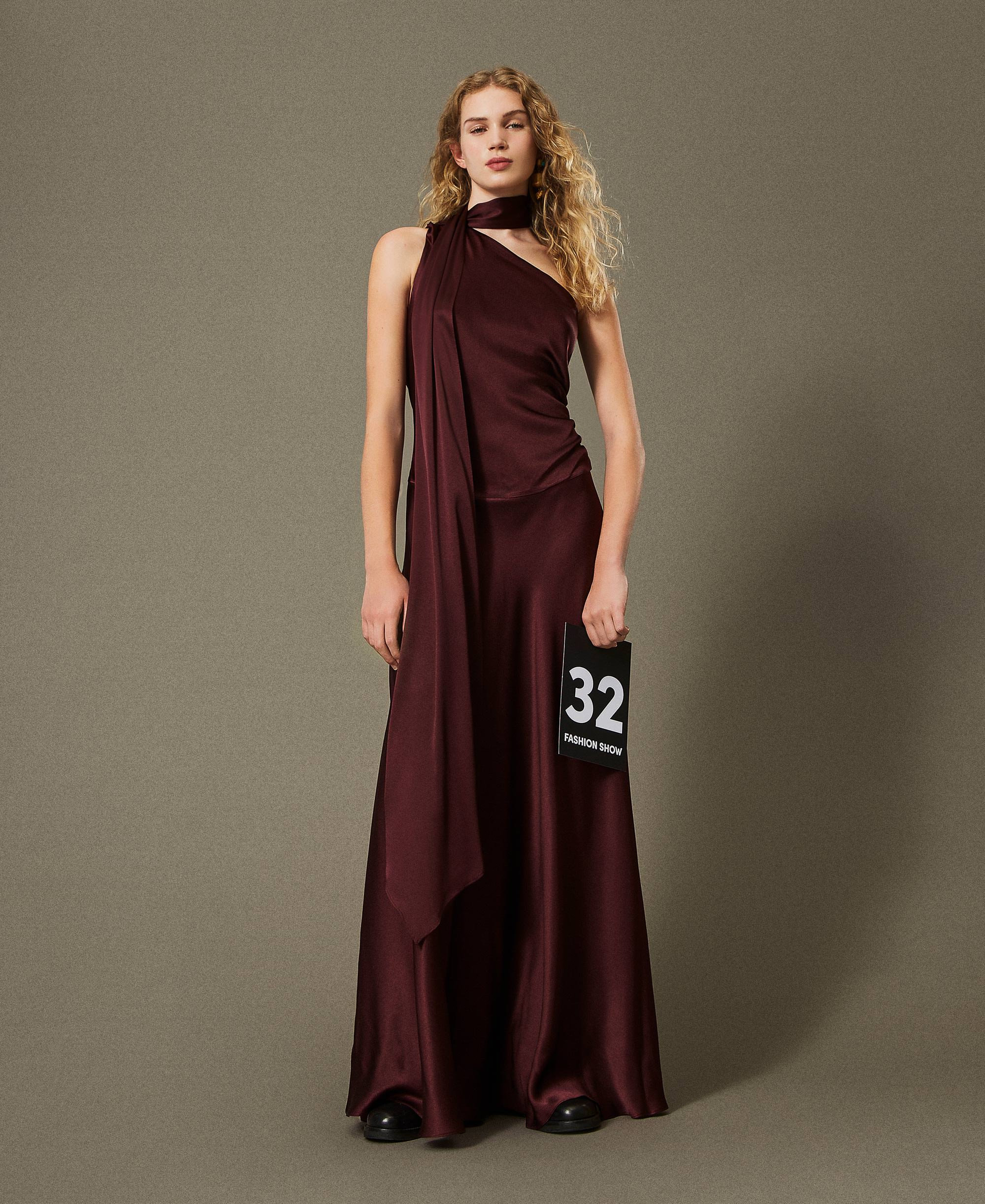 Silk blend long satin one-shoulder dress