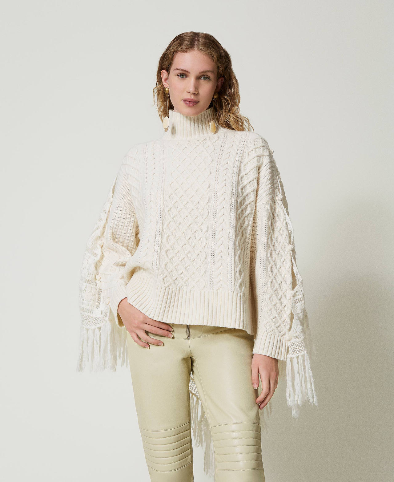 Maxi pull en laine m&eacute;lang&eacute;e avec &eacute;tole