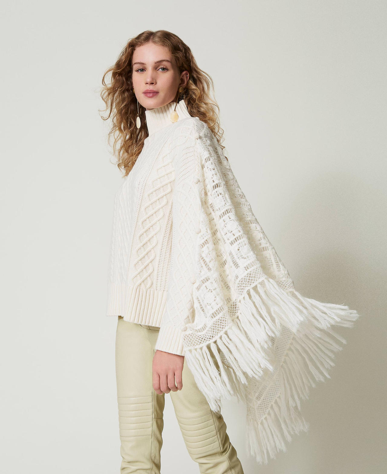 Maxi pull en laine m&eacute;lang&eacute;e avec &eacute;tole