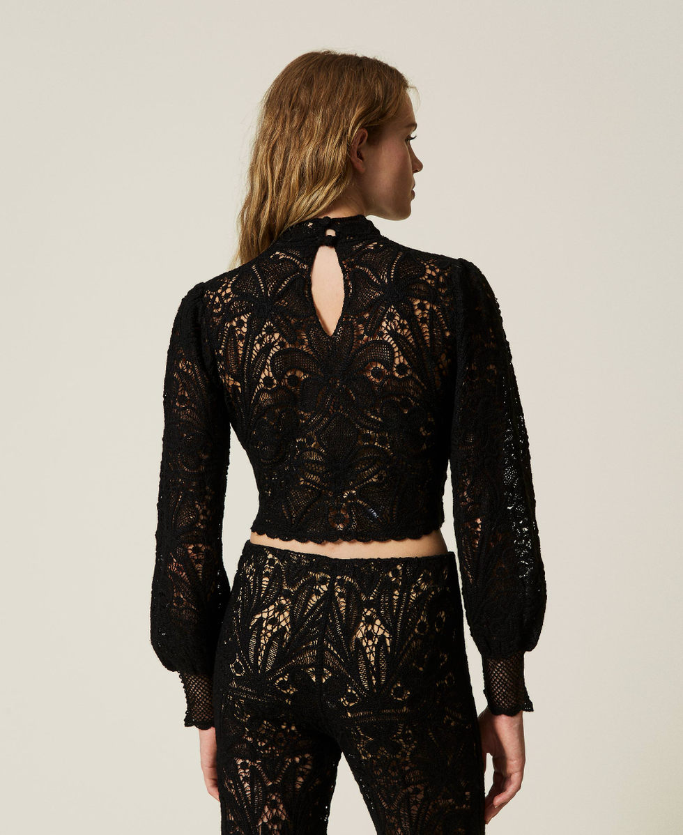 Floral crochet boxy jumper