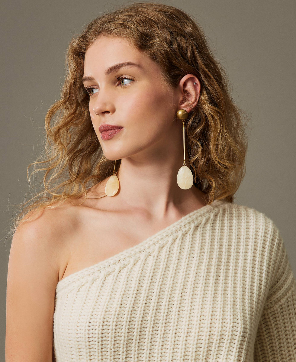 Metal earring with stone Ochre Yellow Woman 242TS502C_12081_01