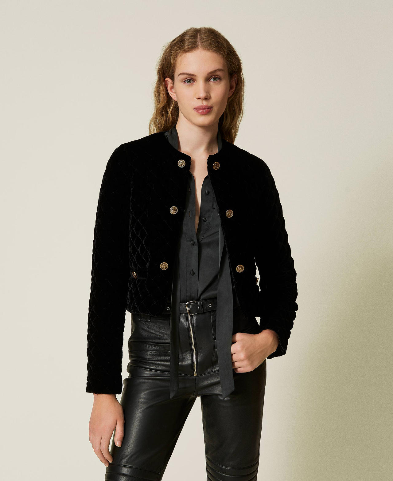 Quilted velvet jacket Black Woman 242TT2140_00006_02