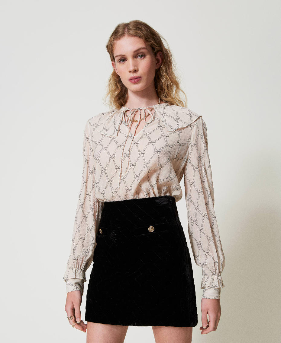 Mini-Stepprock aus Samt Schwarz Frau 242TT2141_00006_01